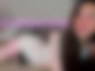 Live cam show with Lira - Spanking on Latina Girls