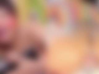 Live cam show with LunaaCurly - Cute on StripNow