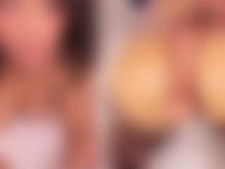Live cam show with LunaaCurly - Control on Streamer API
