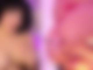 Live cam show with LunaaCurly - Small Tits on iamadamtest123.com