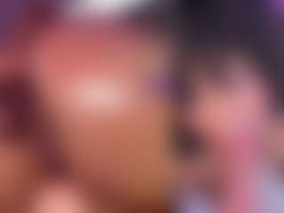 Live cam show with LunaaCurly - Foot Fetish Brown Hair on liverealitysex.com