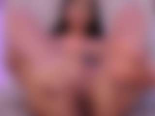 Live cam show with ZaraVesari - Middle Aged on Fit Hotties
