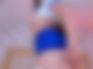 Live cam show with ZaraVesari - Tiny Tits on Strip Flash - Live Sex Shows