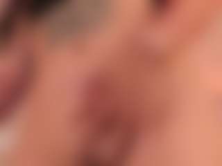 Live cam show with ZaraVesari - Lush on Camsoda