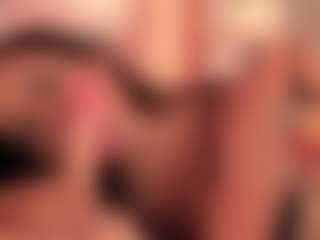 Live cam show with ZaraVesari - Nipple Piercings on Camsoda