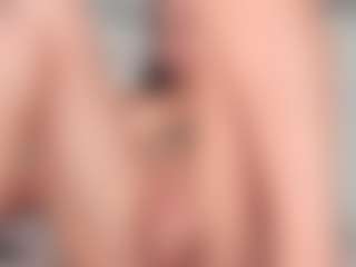 Live cam show with ZaraVesari - Pov on WildCum