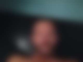 dfoushee92's Live Sex Cam Show