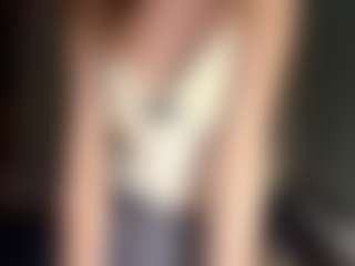 Mia's Live Sex Cam Show