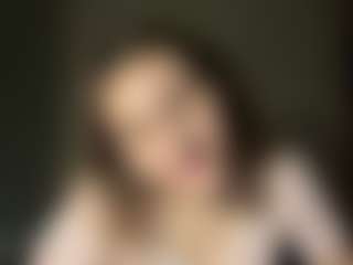 Mia's Live Sex Cam Show