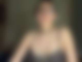 Live cam show with Mia - Lesbian on makecum.org