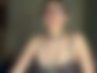 Live cam show with Mia - Lesbian on PervPlay.com