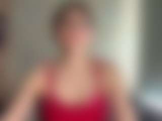 Live cam show with Mia - Spy Granny on CamSextacy