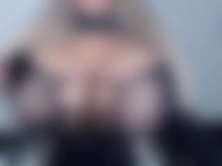 andreablackcock's Live Sex Cam Show