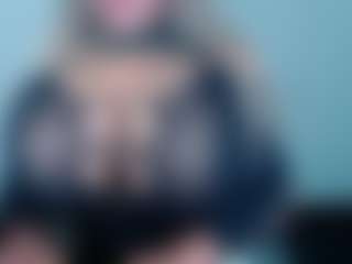 andreablackcock's Live Sex Cam Show
