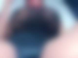 andreablackcock's Live Sex Cam Show