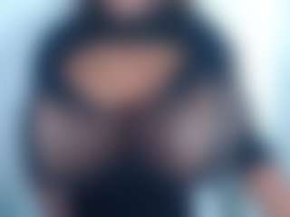 andreablackcock's Live Sex Cam Show