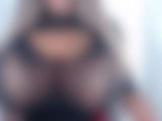 andreablackcock's Live Sex Cam Show