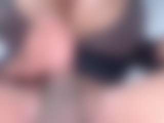 andreablackcock's Live Sex Cam Show