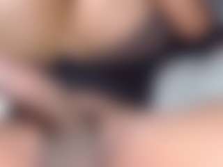 andreablackcock's Live Sex Cam Show
