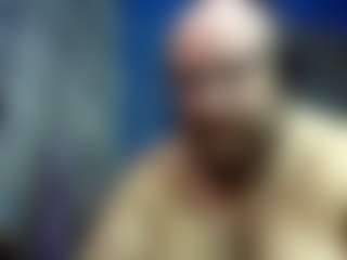 BigBear4Cuddles's Live Sex Cam Show