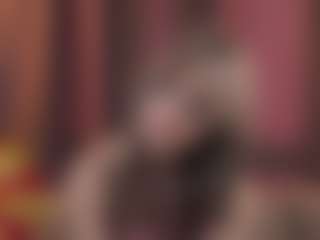 Live cam show with Molly - Body Massage on hotwifechat.live