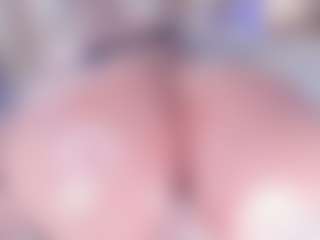 Live cam show with Emma-kell - Squirt Mature on CamClone