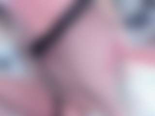 Live cam show with Emma-kell - Fuck Machine on Fit Hotties