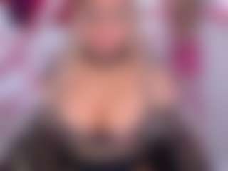 emmabigcock's Live Sex Cam Show
