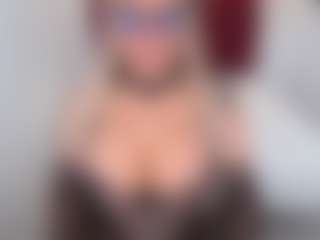 emmabigcock's Live Sex Cam Show