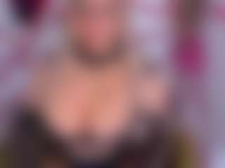 emmabigcock's Live Sex Cam Show