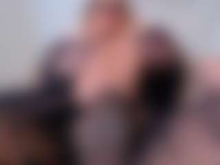 emmabigcock's Live Sex Cam Show