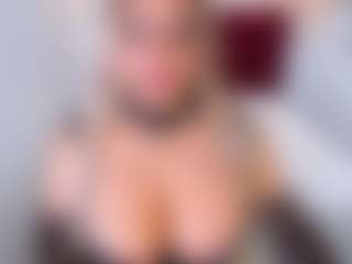 Live cam show with emmabigcock - Orgasm on StripNow