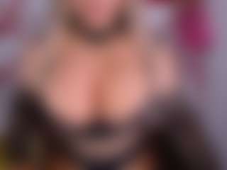 emmabigcock's Live Sex Cam Show