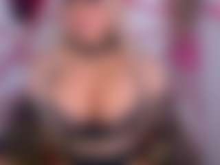 emmabigcock's Live Sex Cam Show