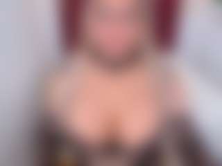 emmabigcock's Live Sex Cam Show