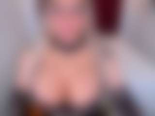 emmabigcock's Live Sex Cam Show