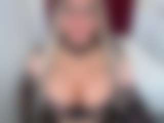 emmabigcock's Live Sex Cam Show