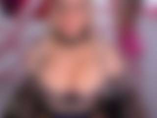 emmabigcock's Live Sex Cam Show