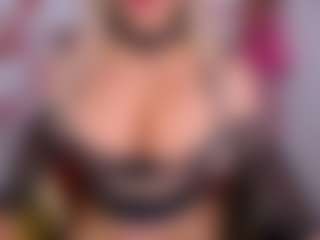 emmabigcock's Live Sex Cam Show