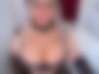 emmabigcock's Live Sex Cam Show