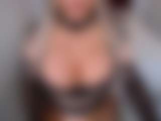 Show de cam sexual en vivo de emmabigcock