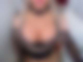 Live cam show with emmabigcock - Smoking on Camsoda
