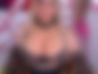 emmabigcock's Live Sex Cam Show
