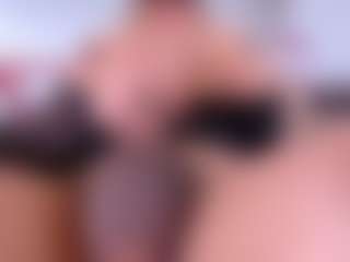 emmabigcock's Live Sex Cam Show