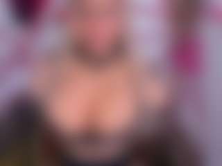 Live cam show with emmabigcock - Orgasm on boobsie.com