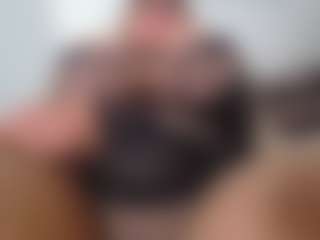 Show de cam en vivo con emmabigcock - Young Adult en Camsoda