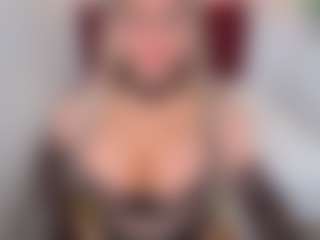 emmabigcock's Live Sex Cam Show