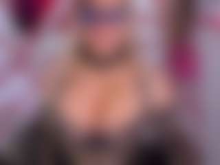 emmabigcock's Live Sex Cam Show