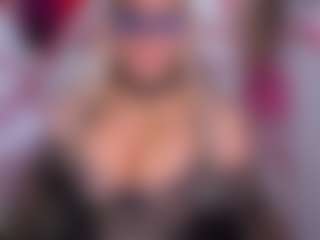 Live cam show with emmabigcock - Brown Eyes on Camsoda
