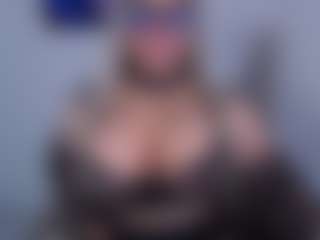 emmabigcock's Live Sex Cam Show